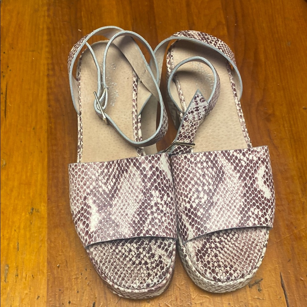 Seychelles Snakeskin Espadrille Sandals - Brown and Cream